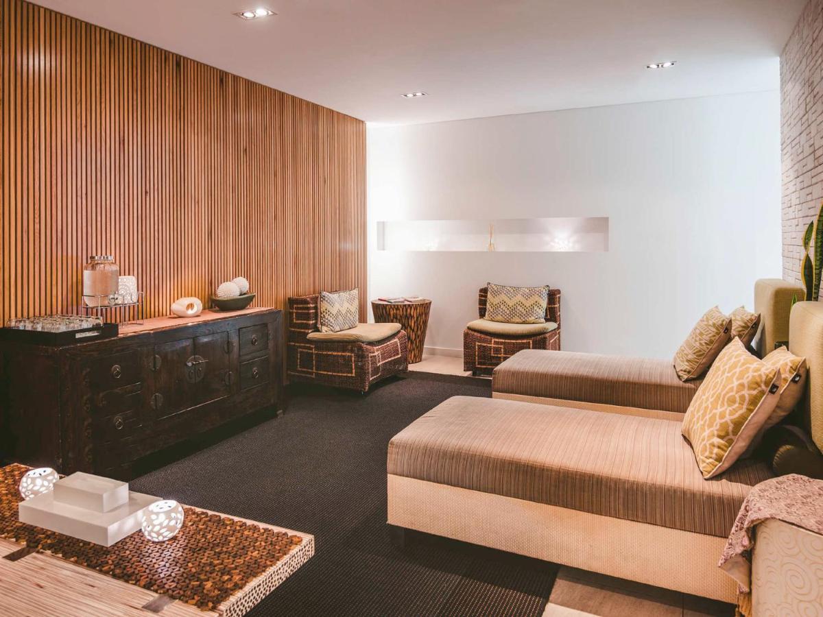 Luxury Apartments At Temple Resort And Spa Port Douglas Exterior foto